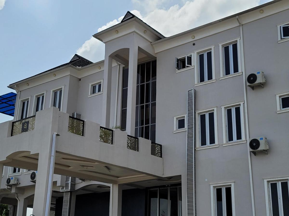 Camas Hotel & Suite Asero Abeokuta 外观 照片
