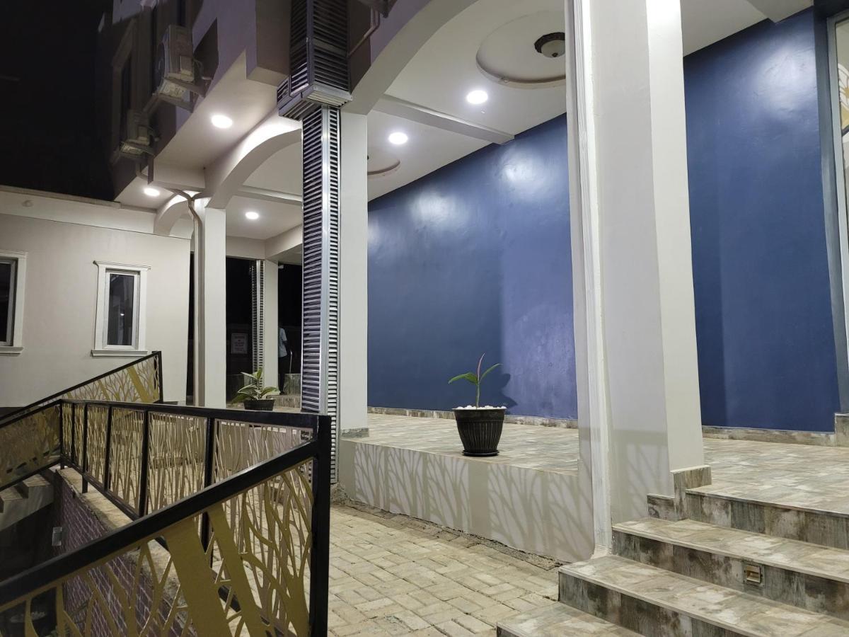 Camas Hotel & Suite Asero Abeokuta 外观 照片
